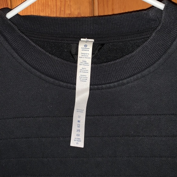 Sweater - Picture 2 of 4